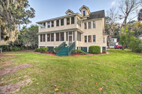 Family-Friendly Savannah Vacation Rental with Decks!